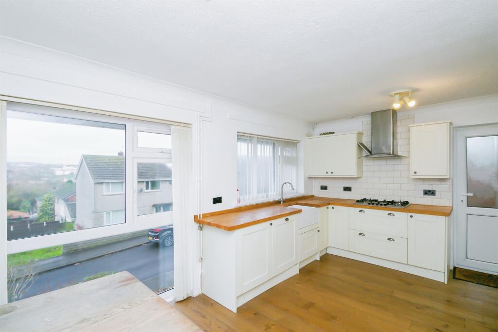 Additional property image - Cornwall Rise, BARRY