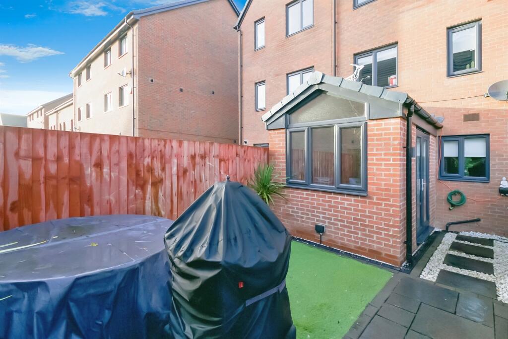 Additional property image - Lon Y Rheilffordd, Barry