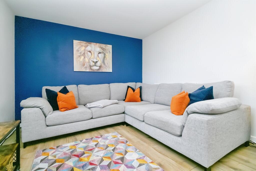 Additional property image - Cei Tir Y Castell, Barry