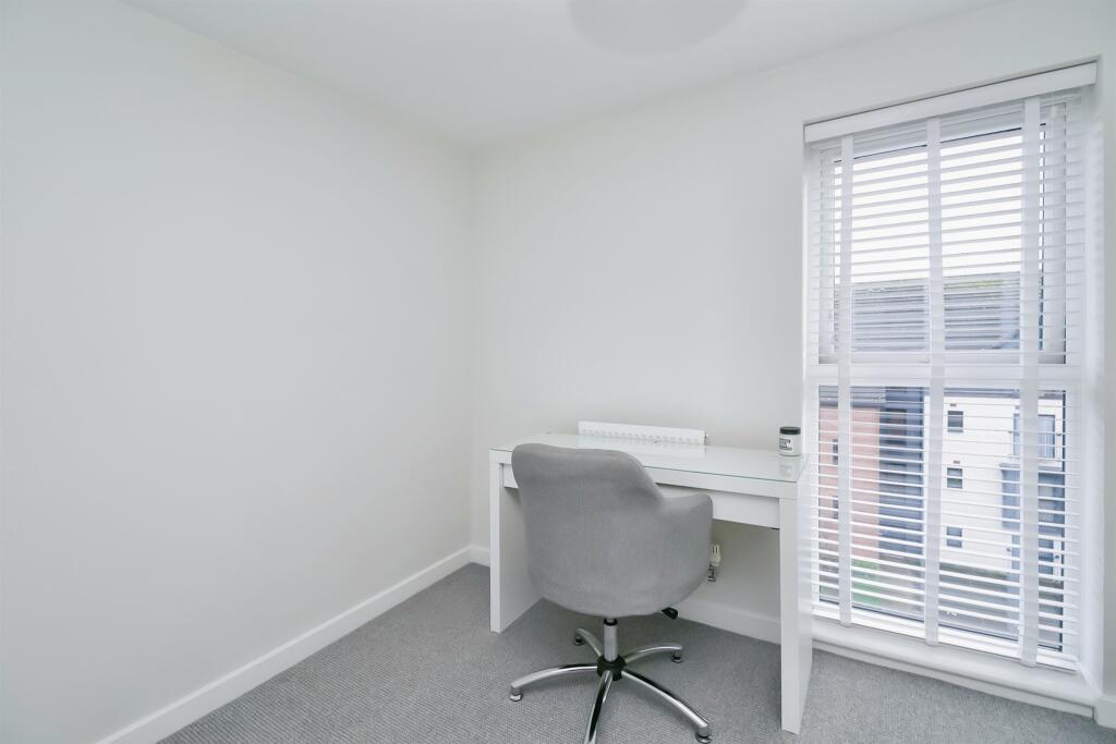 Additional property image - Cei Tir Y Castell, Barry