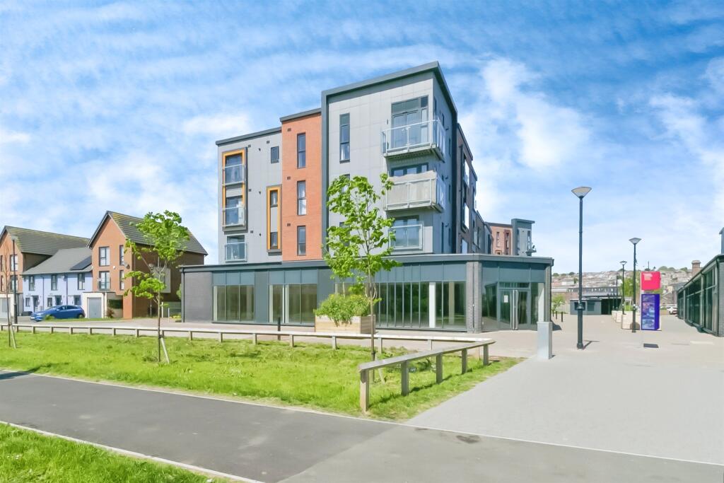 Main image of property: Clos Y Rheilffordd, BARRY
