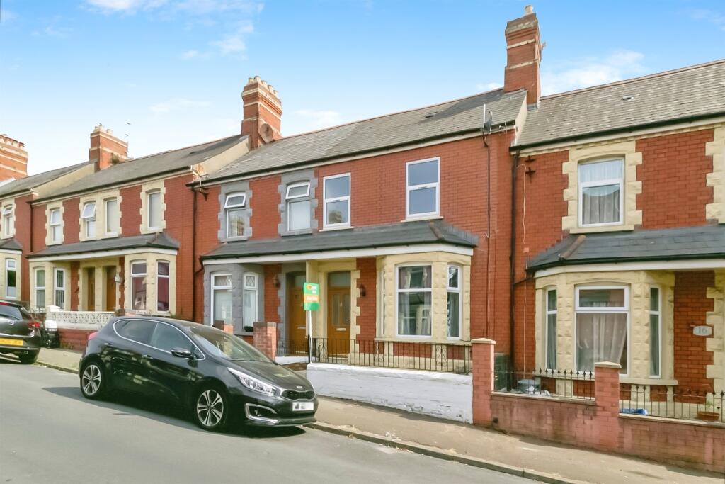 Main image of property: Station Street, Barry