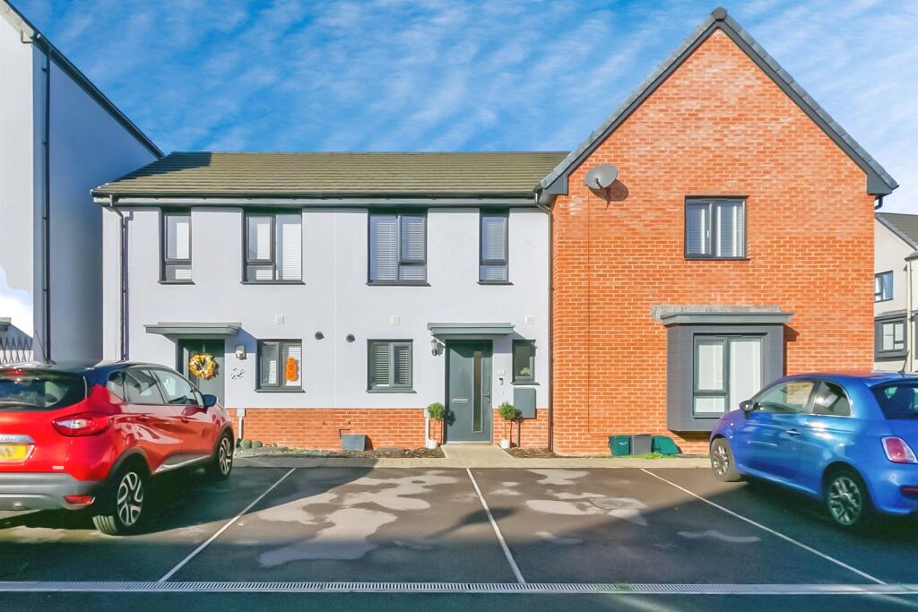 Main image of property: Heol Ty Draw, Barry