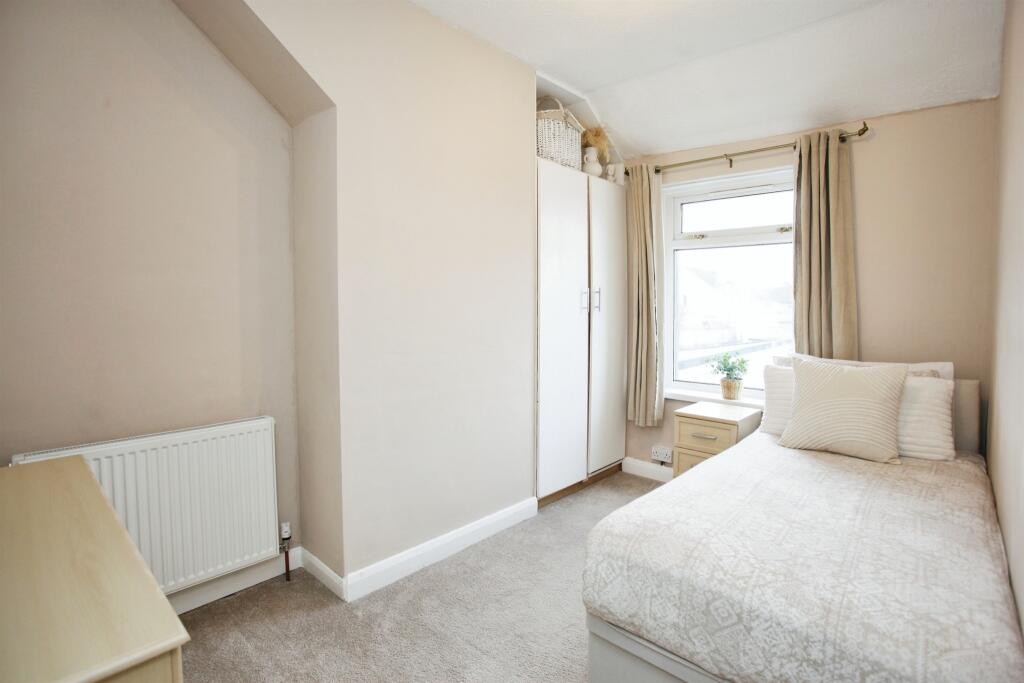 Additional property image - Gelligaer Road, Cefn Hengoed, Hengoed