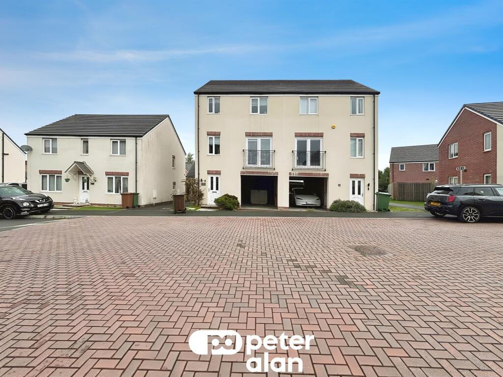 Main image of property: Cae'r Delyn, Oakdale, Blackwood