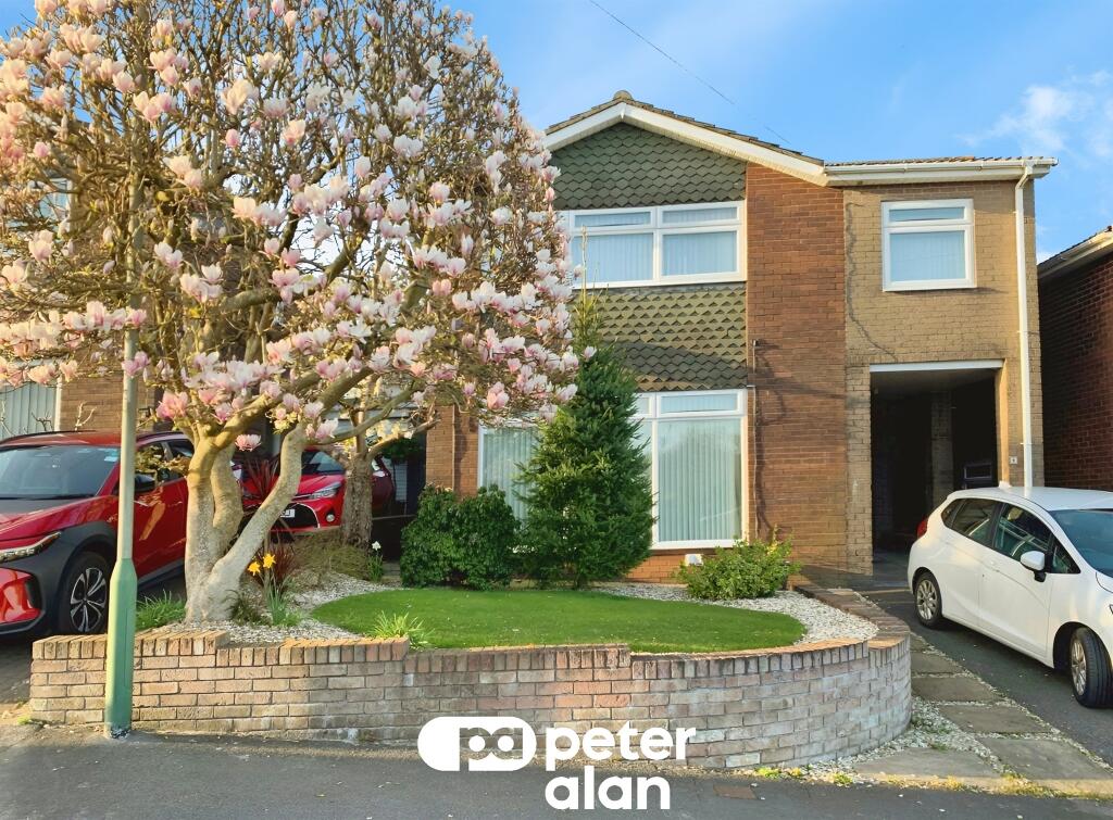 Main image of property: Forest Hill, Pontllanfraith, Blackwood