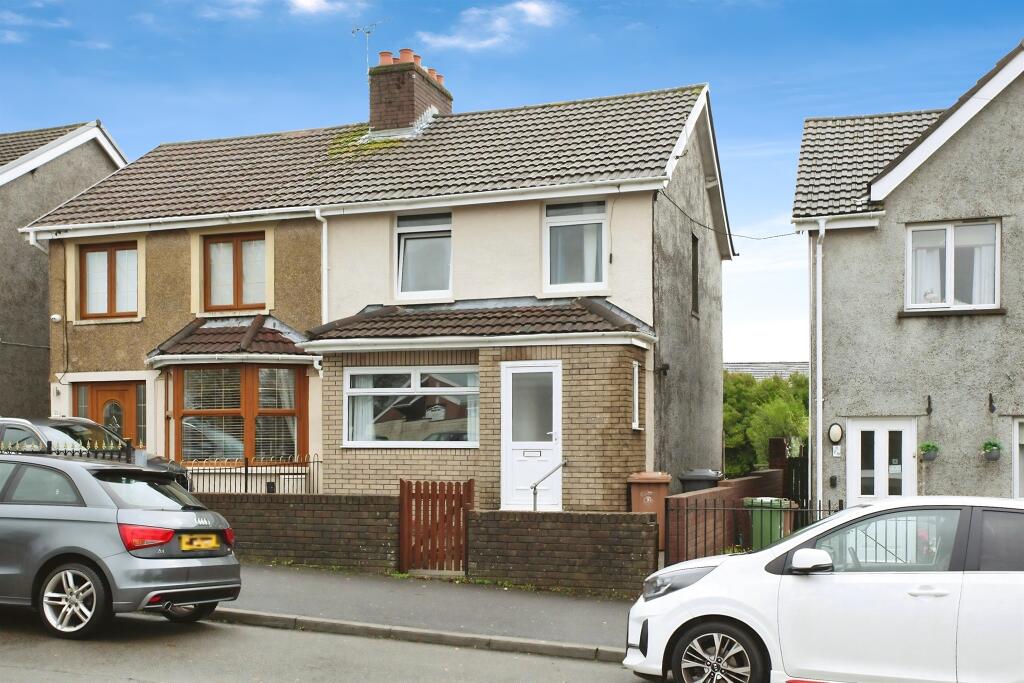 Main image of property: Penybryn Avenue, Cefn Fforest, Blackwood
