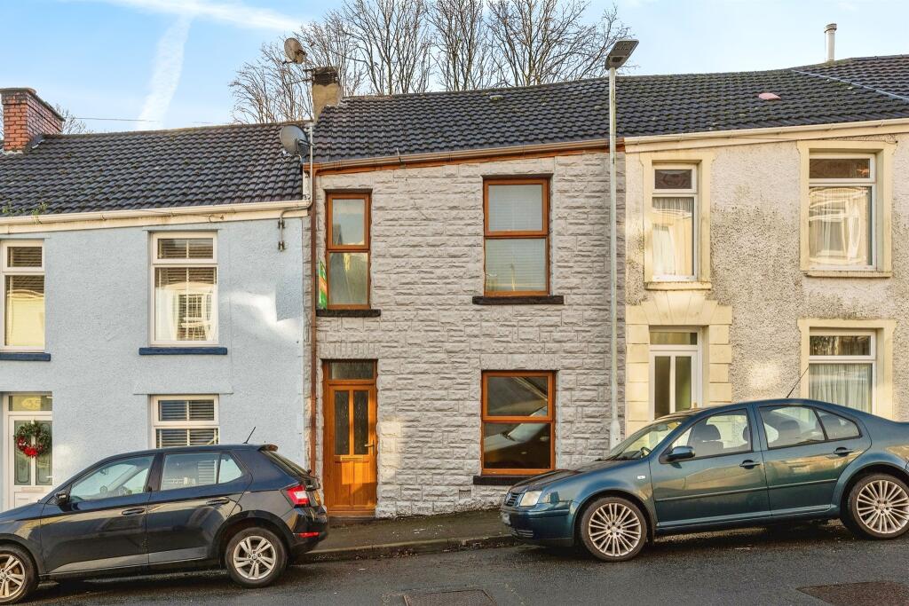 2 bedroom terraced house for sale in Kimberley Road, Sketty, Swansea, SA2