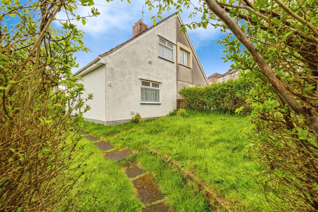 2 bedroom semidetached house for sale in Townhill Road, Mayhill, Swansea, SA1
