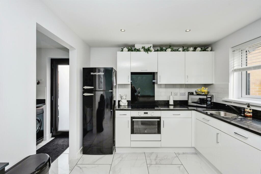 Additional property image - Maes Brynach, Brynmenyn, Bridgend