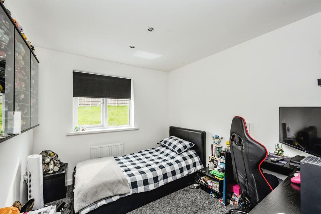 Additional property image - Maes Brynach, Brynmenyn, Bridgend