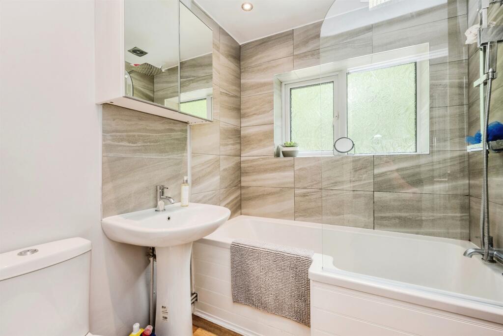 Additional property image - Hazel Mead, Brynmenyn, Bridgend