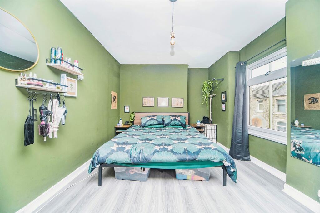 Additional property image - Mackworth Street, Bridgend