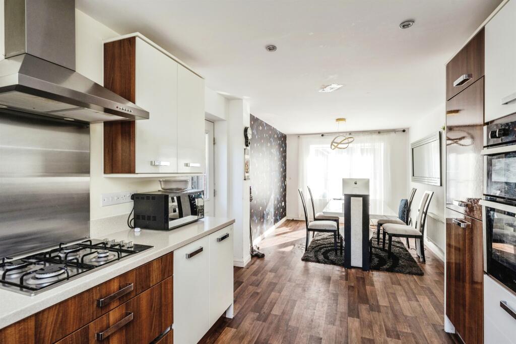 Additional property image - Clos Yr Eryr, Bridgend