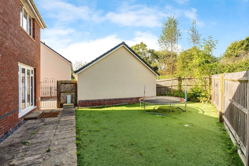 Additional property image - Clos Yr Eryr, Bridgend