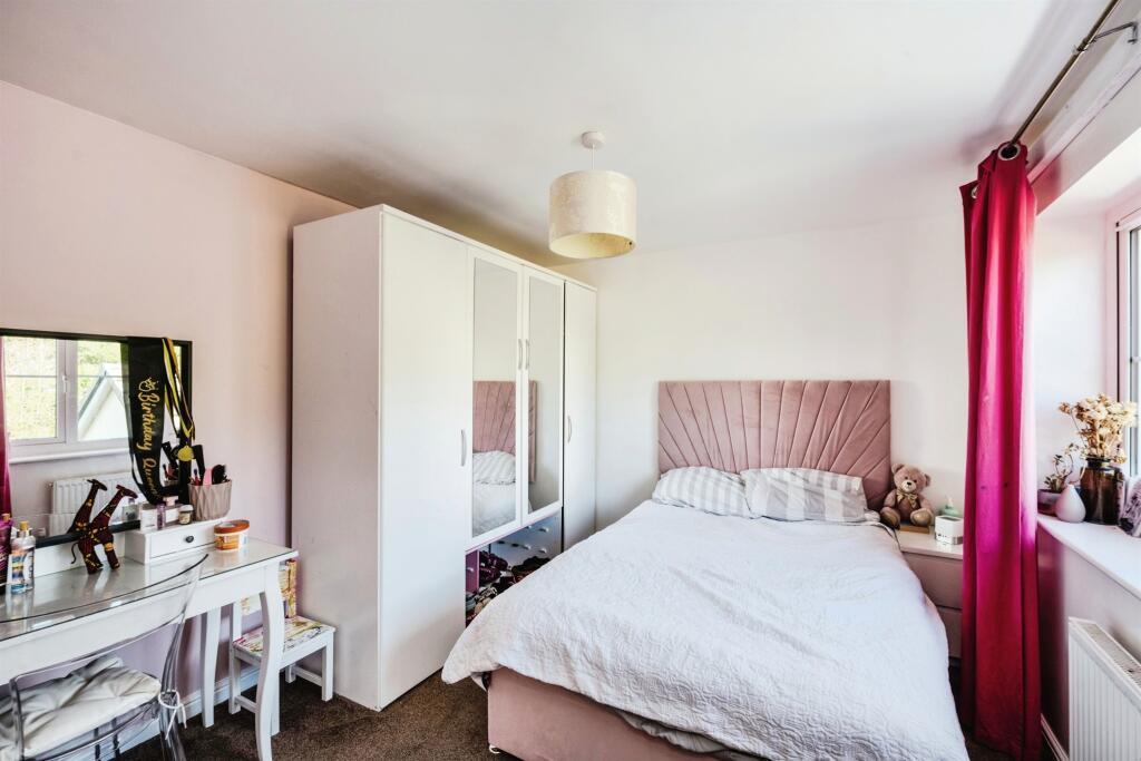 Additional property image - Clos Yr Eryr, Bridgend