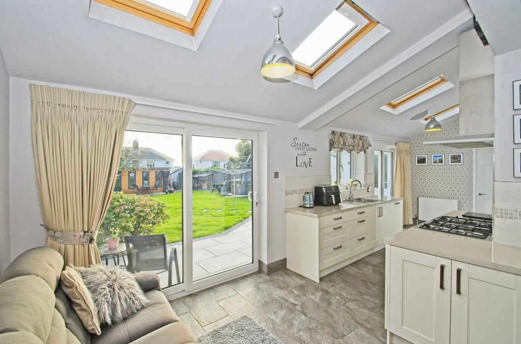 Additional property image - Bryntirion Hill, Bridgend