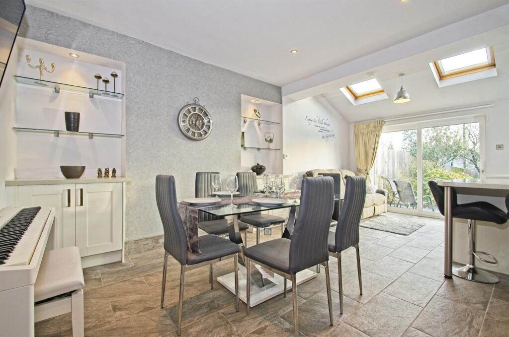 Additional property image - Bryntirion Hill, Bridgend
