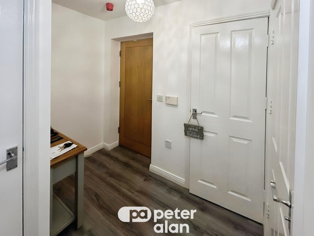 Additional property image - Park Street, Bridgend