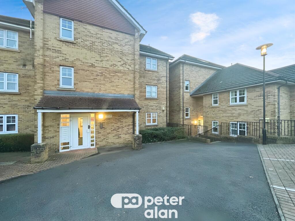 Additional property image - Park Street, Bridgend