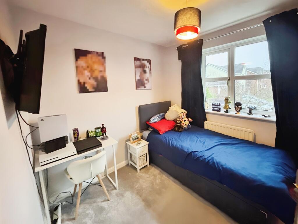 Additional property image - Clos Castell Newydd, Bridgend