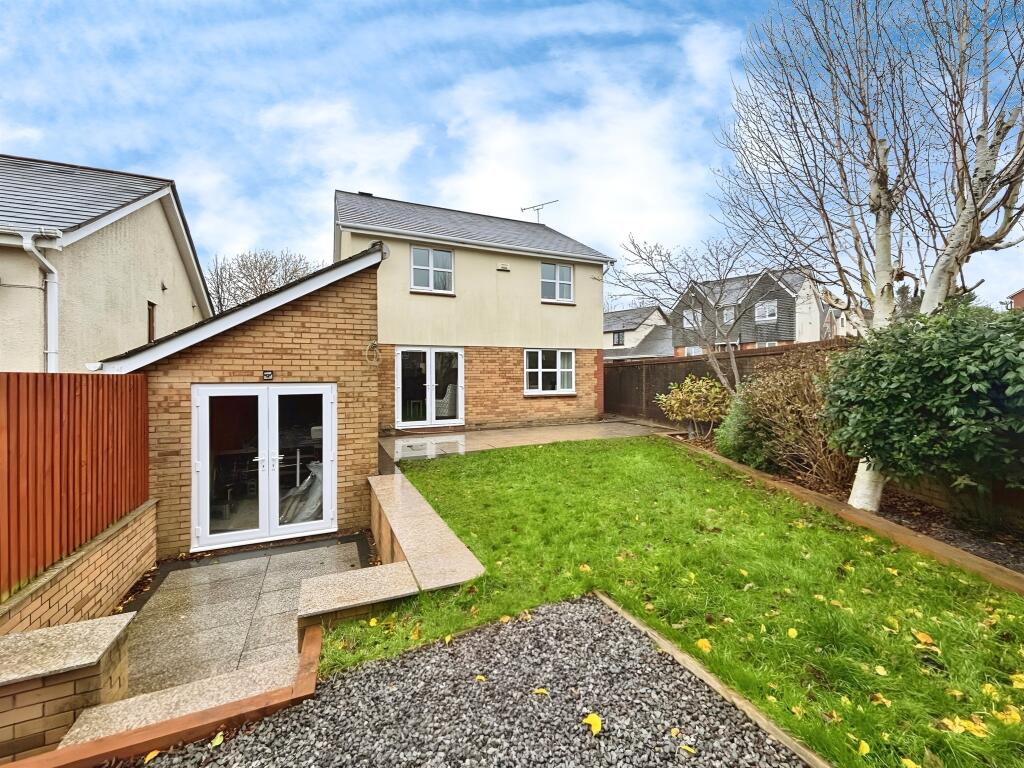 Additional property image - Clos Castell Newydd, Bridgend