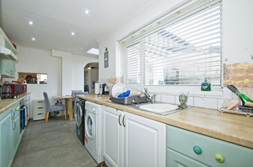Additional property image - Jubilee Crescent, BRIDGEND