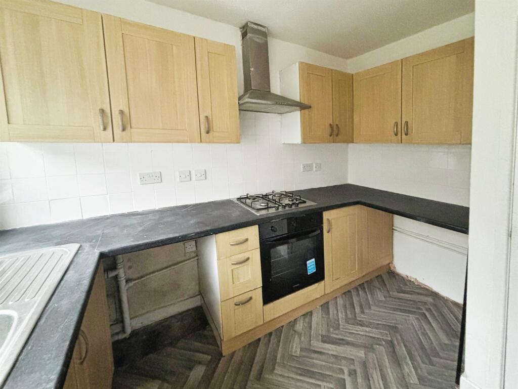 Additional property image - Mervyn Way, Pencoed, Bridgend
