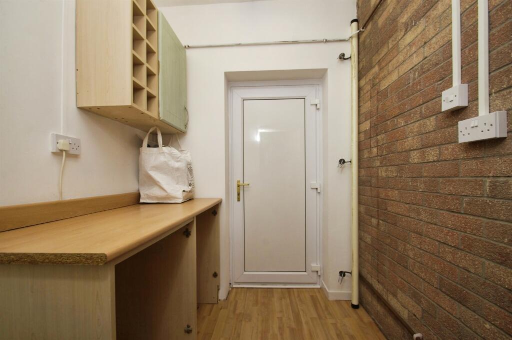 Additional property image - Davis Avenue, Bryncethin, Bridgend