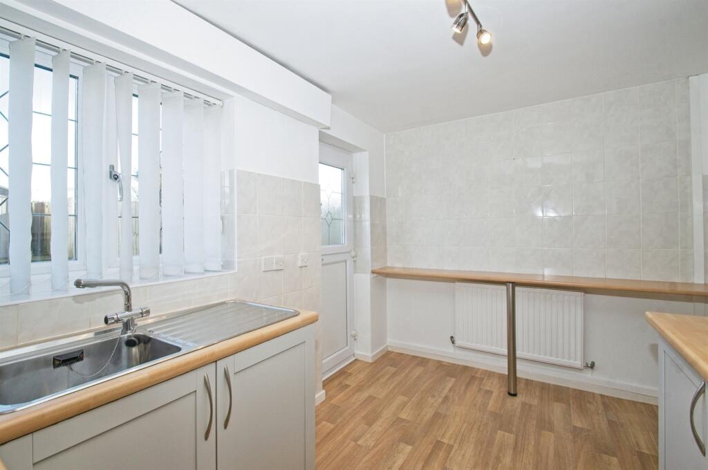 Additional property image - Davis Avenue, Bryncethin, Bridgend