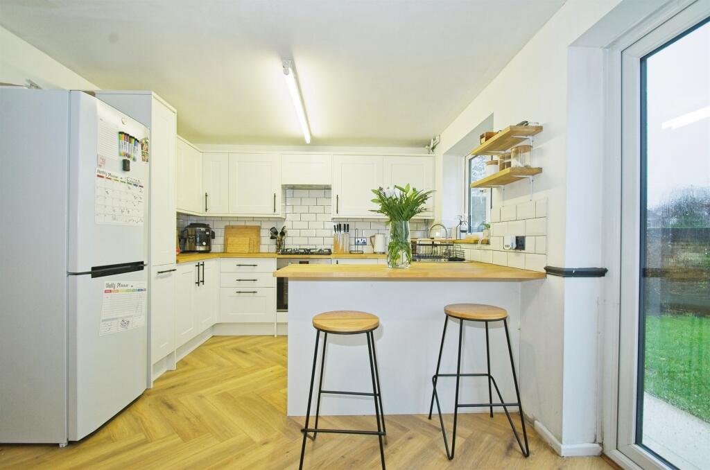 Additional property image - Rowans Lane, Bryncethin, BRIDGEND