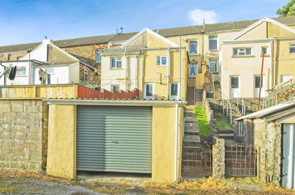 Additional property image - Hendre Avenue, Ogmore Vale, Bridgend