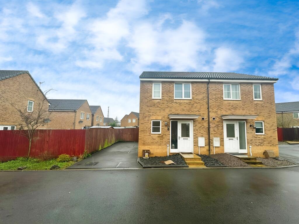 Additional property image - Llys Tre Dwr, Waterton, BRIDGEND