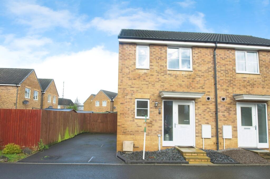Additional property image - Llys Tre Dwr, Waterton, BRIDGEND