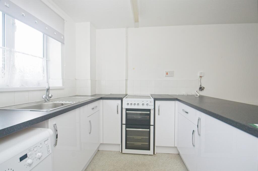 Additional property image - Heol Castell Coety, BRIDGEND