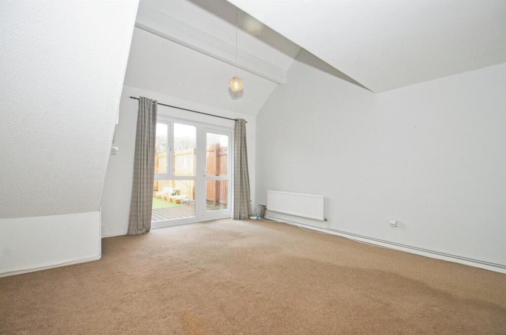 Additional property image - Heol Castell Coety, BRIDGEND