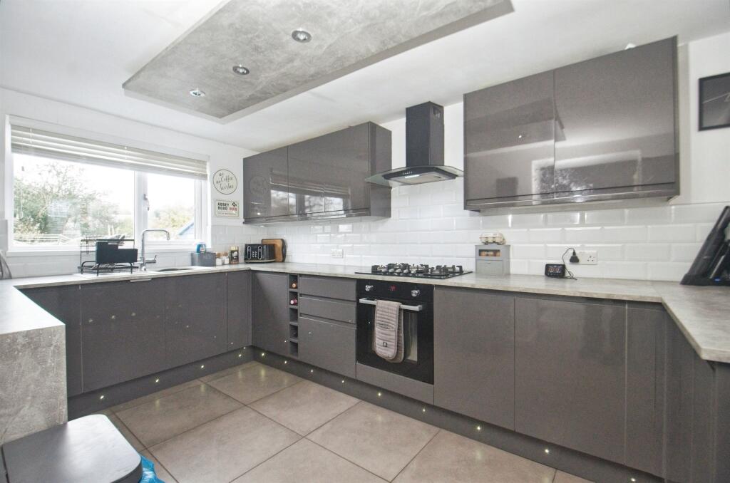 Additional property image - Pant Glas, Pencoed, Bridgend