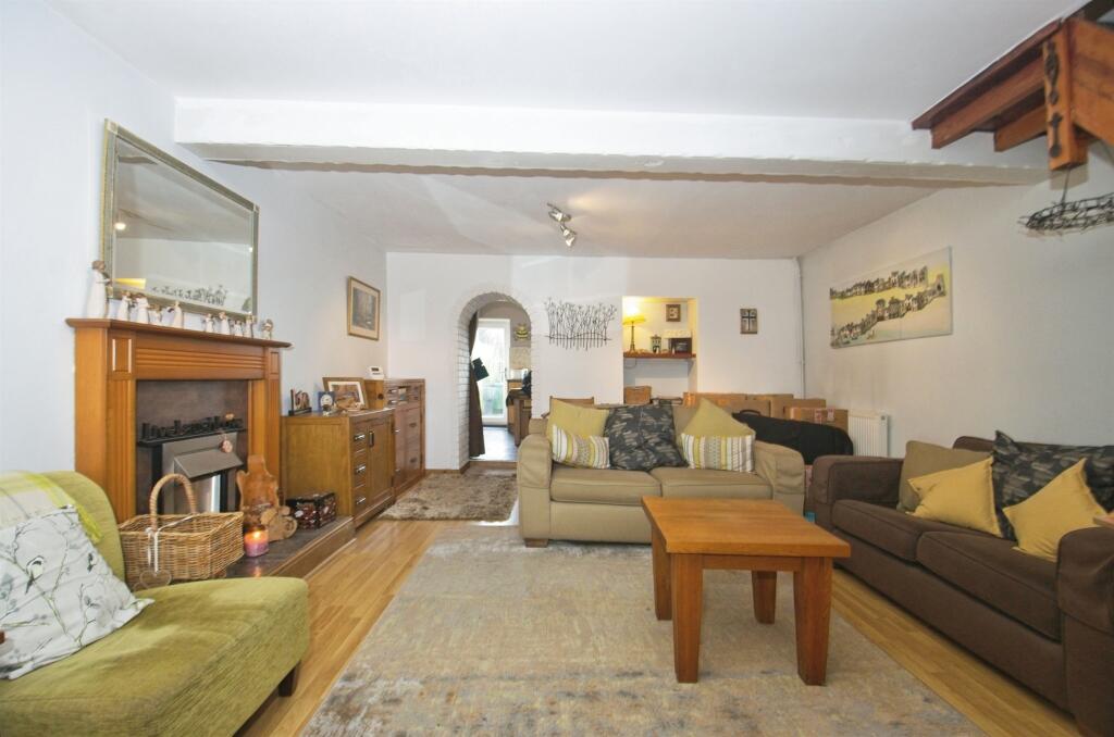 Additional property image - Morse Row, Bryncethin, Bridgend