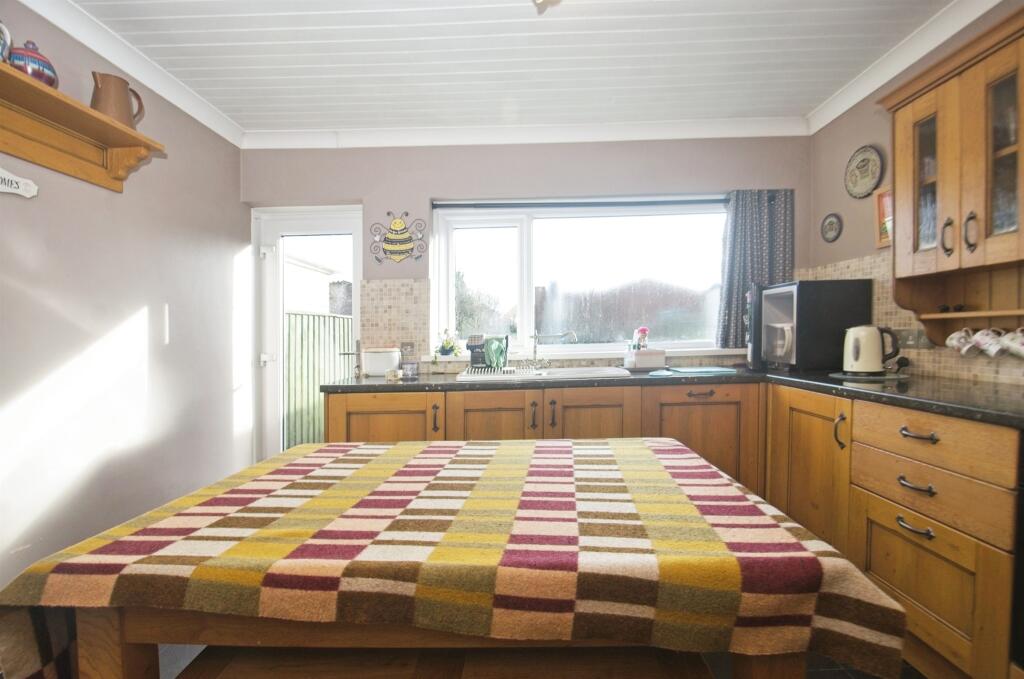 Additional property image - Morse Row, Bryncethin, Bridgend