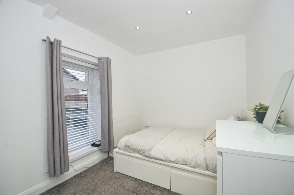 Additional property image - Waun Fach, Nantymoel, BRIDGEND