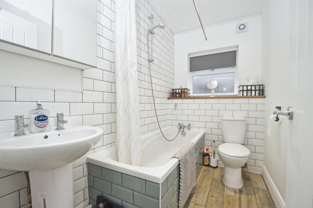 Additional property image - Waun Fach, Nantymoel, BRIDGEND