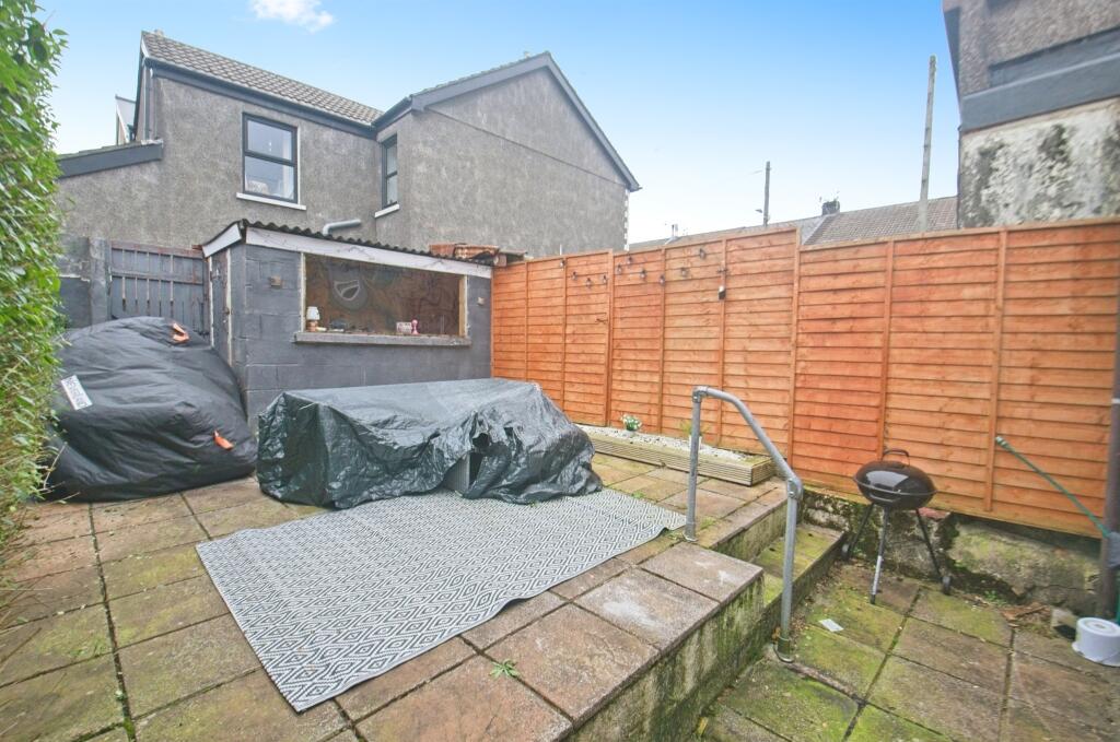 Additional property image - Waun Fach, Nantymoel, BRIDGEND