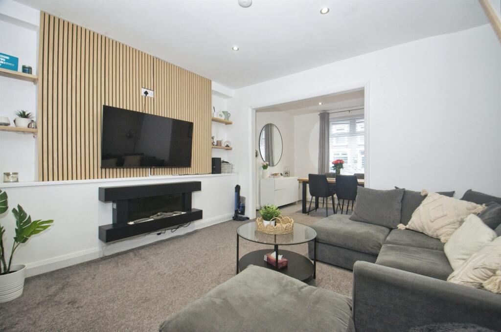 Additional property image - Waun Fach, Nantymoel, BRIDGEND