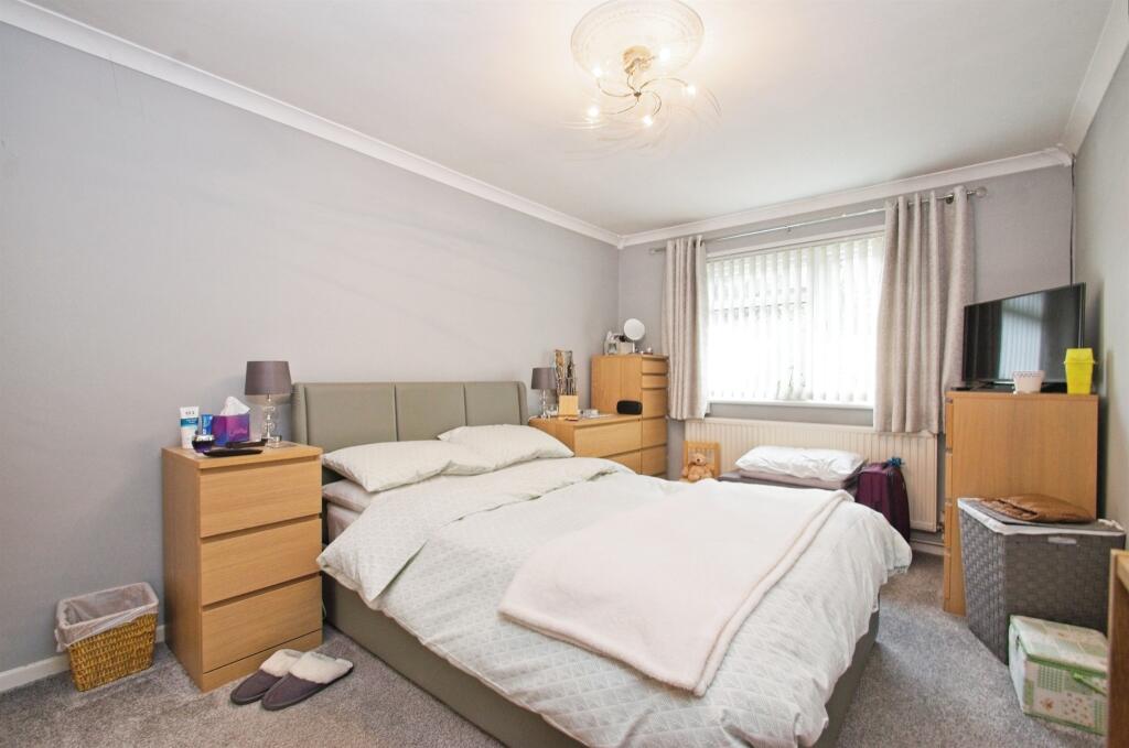 Additional property image - Redlands Close, Pencoed, Bridgend