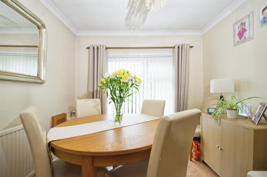 Additional property image - Redlands Close, Pencoed, Bridgend