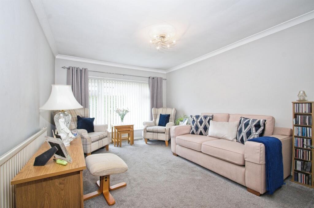 Additional property image - Redlands Close, Pencoed, Bridgend