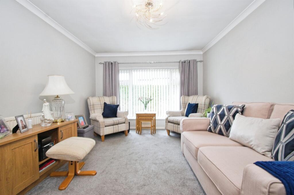 Additional property image - Redlands Close, Pencoed, Bridgend