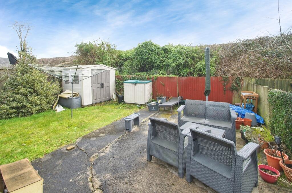 Additional property image - Redlands Close, Pencoed, Bridgend