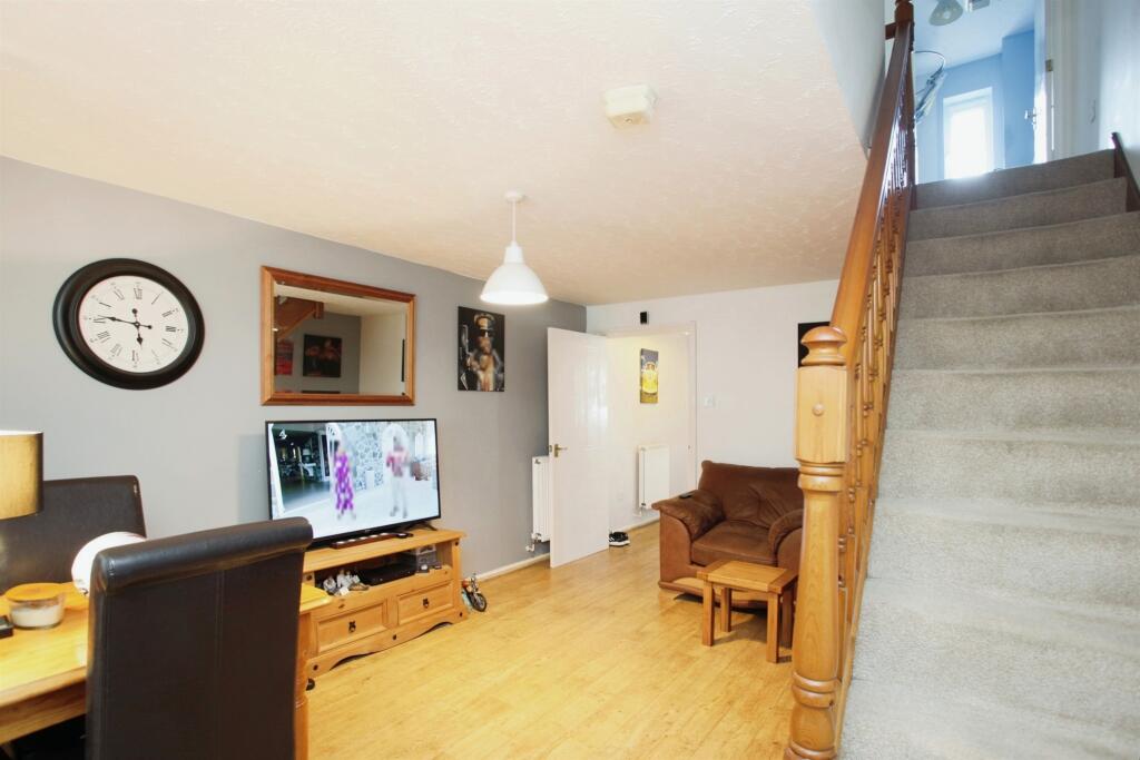 Additional property image - Dan Y Deri, Bedwas, Caerphilly