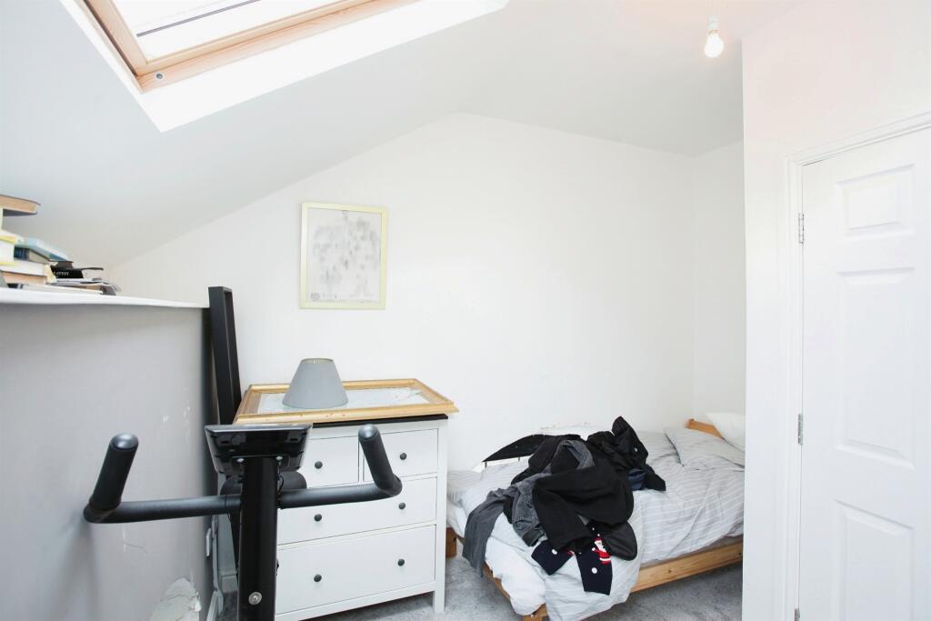 Additional property image - Winding Wheel Lane, Penallta, Hengoed